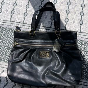 Coach Poppy Daisy Liquid Gloss Tote